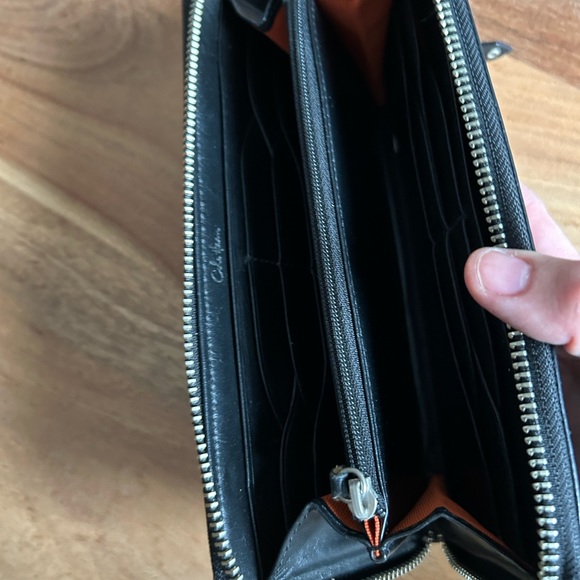 Cole Haan wallet - black and silver - Picture 4 of 4